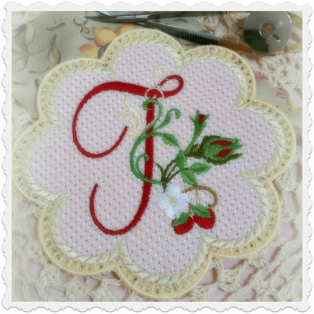 Alpha & Berries Lace Edge Coaster