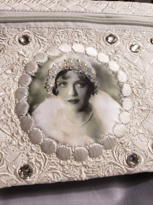 Bridal 1920's Zipper Pouch Machine Embroidery Design by Pixies Rule