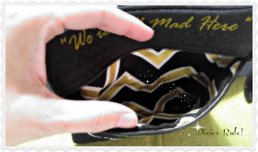 A Cat for Alice 5x7 Pouch