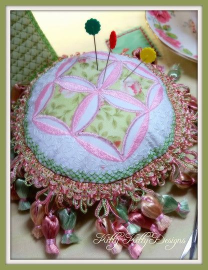 Mock Cathedral Windows Pin Cushion