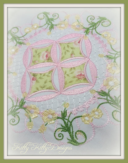 Heirloom Mock Cathedral Windows Quilt 8x8