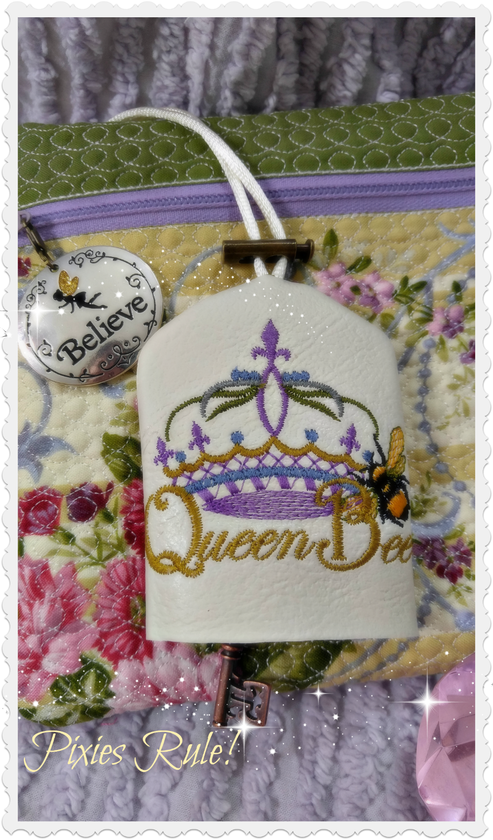 Queen Bee Vinyl Key Holder