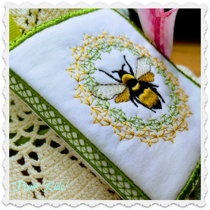 Honey Bee Sticky Note Notepad Cover