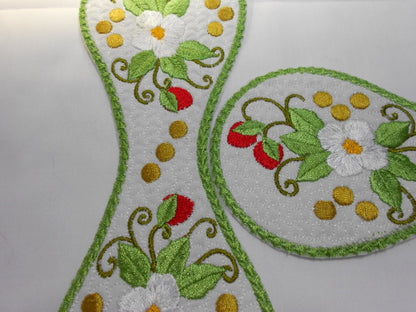 Berries & Blooms 6x10