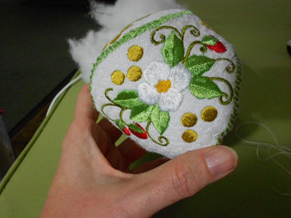 Berries & Blooms 6x10