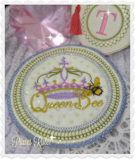 Queen Bee Mug Mat 6X6