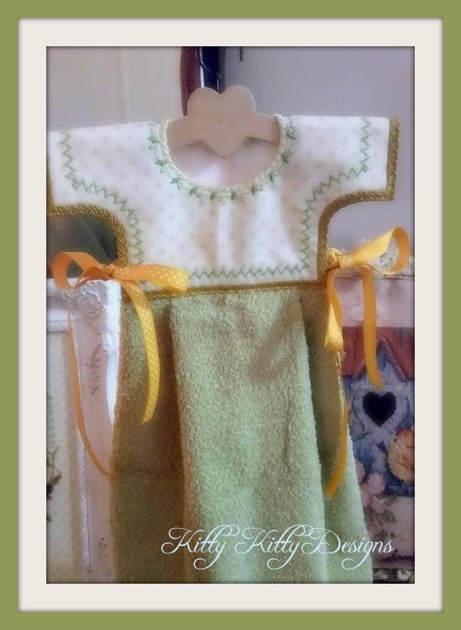 Yellow Joy Oven Dress 8x8